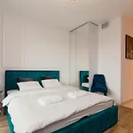 Warsaw To Be - Glamour Apartment